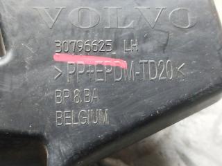 Крепеж бампера левый передний VOLVO V60 FW48 B4164T 30796625 4 ракурс