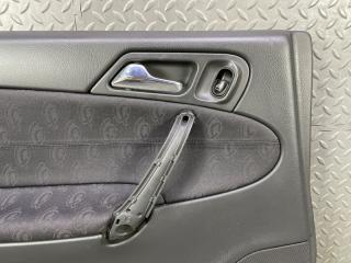 Обшивка дверей левая задняя MERCEDES-BENZ C-CLASS W203 M111E20 EVO (111.951) A20373015709C47 3 ракурс