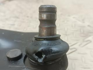 Рычаг правый передний PEUGEOT 2008 A94 (U5) EB2 (HN01, HNZ) 4 ракурс