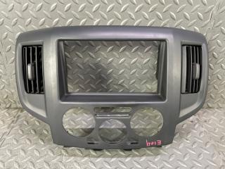 Консоль магнитофона NISSAN NV200 VM20 HR16DE 68260 JX00A 1 ракурс