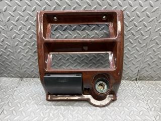 Консоль магнитофона ISUZU BIGHORN UBS73GW 4JX1T 1 ракурс