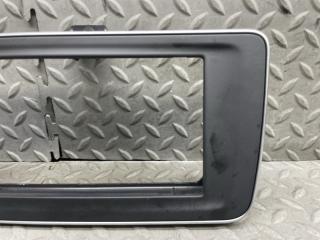 Консоль магнитофона NISSAN LEAF ZE1 EM57 68260-5SK0A 3 ракурс