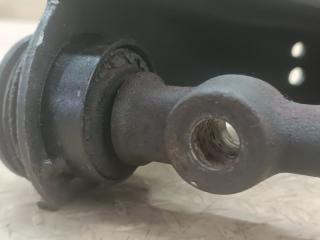 Рычаг правый передний MAZDA BONGO SK82M F8 3 ракурс