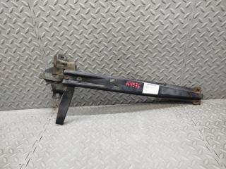 Замок капота ISUZU BIGHORN UBS73GW 4JX1T 1 ракурс
