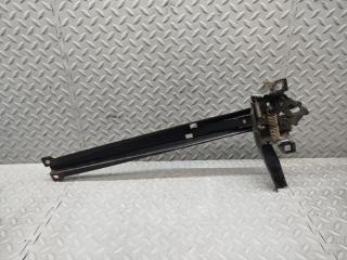 Замок капота ISUZU BIGHORN UBS73GW 4JX1T 2 ракурс
