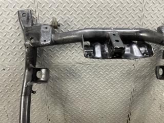 Балка под двс MITSUBISHI TOPPO H82A 3G83 3 ракурс Балка под двс MITSUBISHI TOPPO H82A 3G83 3 ракурс