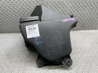 Корпус воздушного фильтра BMW X1 E84 N46B20BD 13717561928 1 ракурс