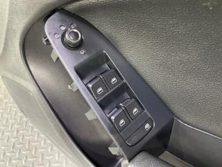 Обшивка дверей правая передняя AUDI A5 8T CDN 8T8867106 4 ракурс