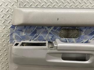 Обшивка дверей правая задняя NISSAN TERRANO TR50 829200W00 4 ракурс Обшивка дверей правая задняя NISSAN TERRANO TR50 829200W00 4 ракурс