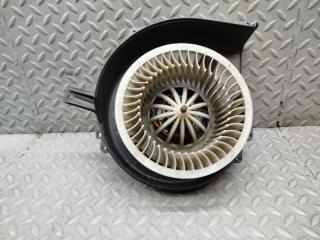 Мотор печки VOLKSWAGEN POLO 9N BKY 6Q2819015C 3 ракурс