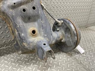 Балка подвески задняя TOYOTA PASSO KGC10 1KR-FE 5 ракурс Балка подвески задняя TOYOTA PASSO KGC10 1KR-FE 5 ракурс