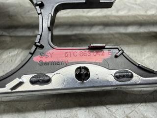 Консоль VOLKSWAGEN TOURAN 5T1 CZD 5TC863042E 3 ракурс