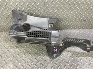 Планка под дворники SUBARU FORESTER SG5 91411FL02 2 ракурс Планка под дворники SUBARU FORESTER SG5 91411FL02 2 ракурс