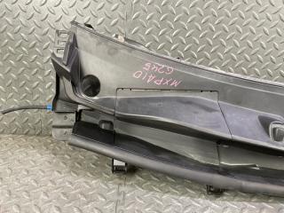 Планка под дворники TOYOTA YARIS MXPA10 M15A-FKS 55708-K0010 2 ракурс