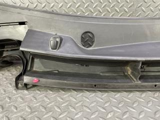 Планка под дворники TOYOTA YARIS MXPH10 M15A-FXE 55708-K0010 3 ракурс