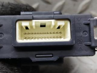 Блок управления abs NISSAN X-TRAIL T32 MR20DD 476A0 4BA0B 3 ракурс