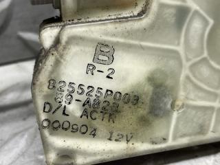 Замок двери правый задний NISSAN TERRANO TR50 825525P003 3 ракурс