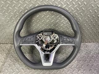 Руль NISSAN LEAF ZE1 EM57 1 ракурс Руль NISSAN LEAF ZE1 EM57 1 ракурс