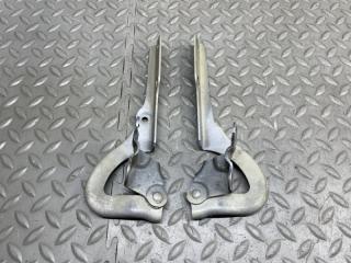 Петля капота SUZUKI WAGON R MH23S 2 ракурс