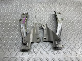Петля капота NISSAN SERENA CC25 MR20DE 2 ракурс