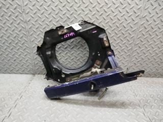 Крепление фары правое переднее ISUZU BIGHORN UBS69 1423 1 ракурс