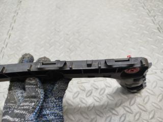 Крепеж бампера левый задний TOYOTA COROLLA ZWE211 2ZR-FXE 52576-12250 4 ракурс Крепеж бампера левый задний TOYOTA COROLLA ZWE211 2ZR-FXE 52576-12250 4 ракурс