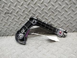 Крепеж бампера правый передний TOYOTA COROLLA ZWE211 2ZR-FXE 52115-12480 2 ракурс Крепеж бампера правый передний TOYOTA COROLLA ZWE211 2ZR-FXE 52115-12480 2 ракурс