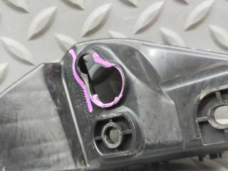 Крепеж бампера левый передний TOYOTA PASSO KGC10 1KR-FE 52116-B1010 2 ракурс Крепеж бампера левый передний TOYOTA PASSO KGC10 1KR-FE 52116-B1010 2 ракурс
