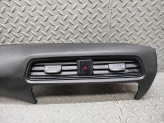 Накладка на торпеду NISSAN LEAF ZE1 EM57 68420 5SK0A 2 ракурс