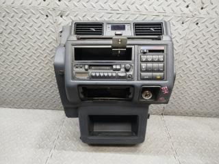 Климат-контроль TOYOTA CROWN GS136 1G-FE 55409-30051 1 ракурс Климат-контроль TOYOTA CROWN GS136 1G-FE 55409-30051 1 ракурс