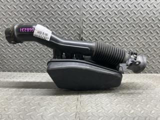 Патрубок воздушн.фильтра TOYOTA PRIUS ZVW30 2ZR-FXE 17893-37040 2 ракурс Патрубок воздушн.фильтра TOYOTA PRIUS ZVW30 2ZR-FXE 17893-37040 2 ракурс