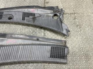 Планка под дворники TOYOTA GAIA SXM10 3S-FE 55709-44050 3 ракурс