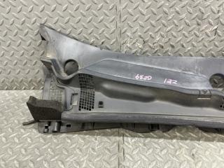 Планка под дворники NISSAN LEAF ZE1 EM57 66862 5SK0A 2 ракурс Планка под дворники NISSAN LEAF ZE1 EM57 66862 5SK0A 2 ракурс