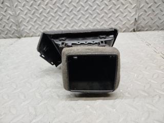 Дуйки правые передние NISSAN LEAF ZE1 EM57 68760 5SK0B 5 ракурс