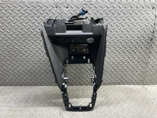 Консоль кпп NISSAN LEAF ZE1 EM57 68922 5SK0A 1 ракурс