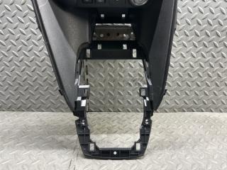 Консоль кпп NISSAN LEAF ZE1 EM57 68922 5SK0A 3 ракурс