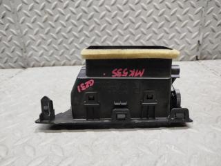 Дуйки правые передние SUZUKI SPACIA MK53S R06A 73632-63R0 5 ракурс