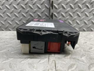 Блок предохранителей LAND ROVER RANGE ROVER L322 448PN YQE500090 2 ракурс