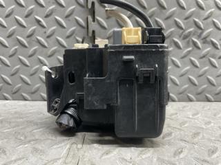 Блок предохранителей SUBARU STELLA RN1 EN07 2 ракурс