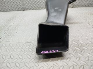 Воздухозаборник TOYOTA MARK X GRX120 17751-31060 4 ракурс Воздухозаборник TOYOTA MARK X GRX120 17751-31060 4 ракурс
