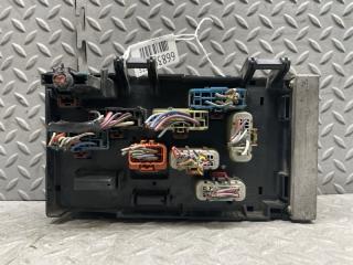 Блок предохранителей CHRYSLER VOYAGER RG EGA 04748555AC 5 ракурс