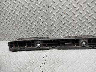Крепеж бампера задний VOLKSWAGEN TOURAN 5T1 CZD 5TA807863 5 ракурс
