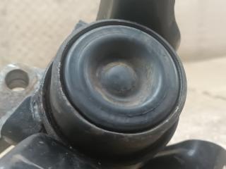 Подушка двигателя правая передняя TOYOTA YARIS MXPH10 M15A-FXE 2 ракурс