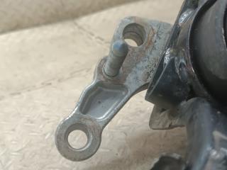 Подушка двигателя правая передняя TOYOTA YARIS MXPH10 M15A-FXE 3 ракурс