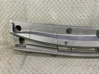 Планка под дворники TOYOTA AQUA NHP10 1NZ-FXE 55783-52330 2 ракурс