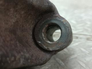 Подушка двигателя задняя MAZDA MPV LW3W L3 4 ракурс Подушка двигателя задняя MAZDA MPV LW3W L3 4 ракурс