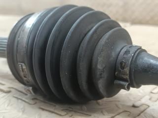 Привод правый передний TOYOTA PASSO KGC30 1KR-FE 4 ракурс Привод правый передний TOYOTA PASSO KGC30 1KR-FE 4 ракурс