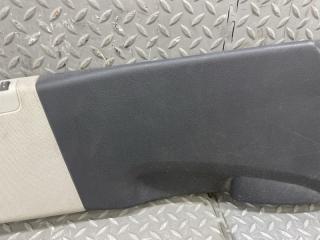 Накладка на стойку кузова правая AUDI Q7 4L BHK 4L0867240A 3 ракурс Накладка на стойку кузова правая AUDI Q7 4L BHK 4L0867240A 3 ракурс