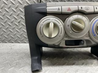 Климат-контроль TOYOTA PASSO KGC15 1KR-FE 2 ракурс