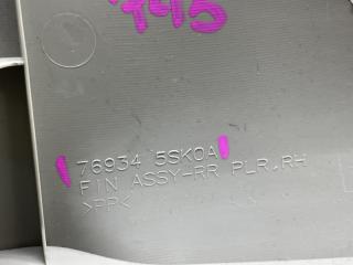 Накладка на стойку кузова правая задняя NISSAN LEAF ZE1 EM57 769345SK0A 5 ракурс